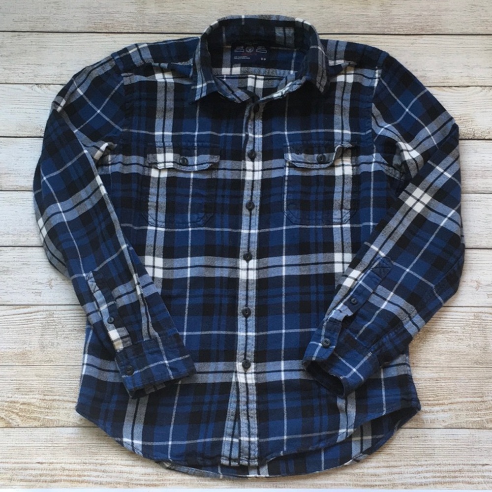 American Eagle Outfitters Blue Plaid Fleece Button Down, Men’s Small